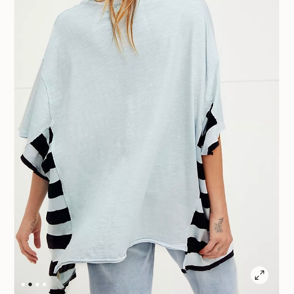 LAST ONE!๐ธ FREE PEOPLE Genius tee - Picture 2 of 7